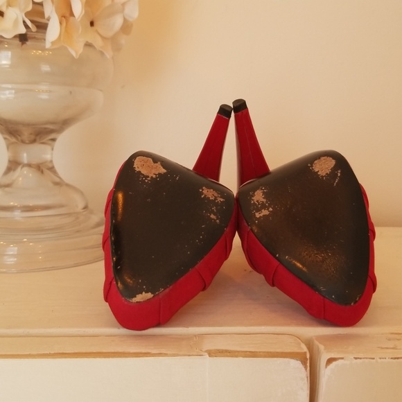 Red heels - Picture 4 of 4